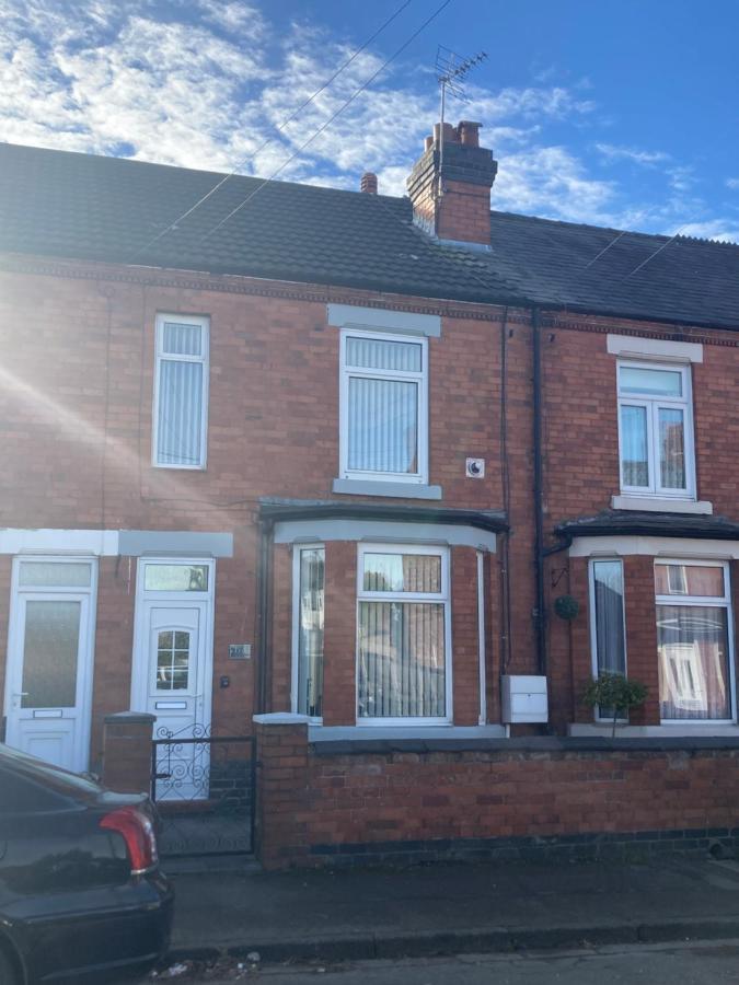 Cheshire Home Stays Crewe Esterno foto