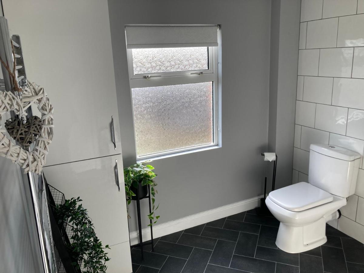 Cheshire Home Stays Crewe Esterno foto